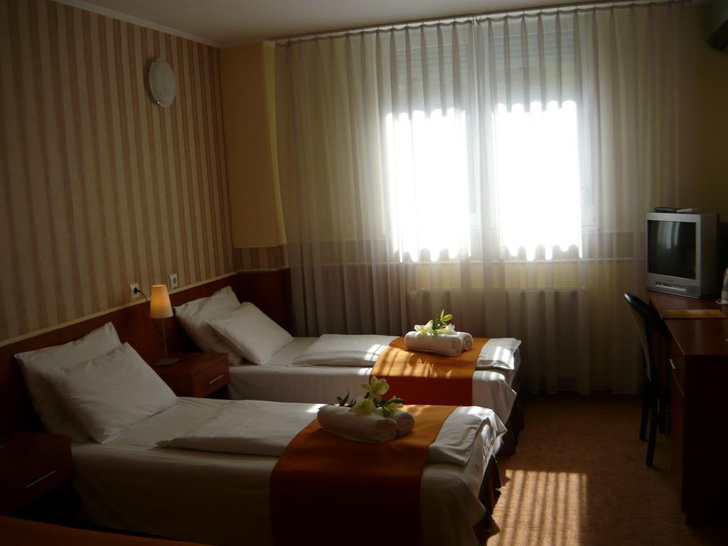 Atlantic Hotel Budapeşte Dış mekan fotoğraf