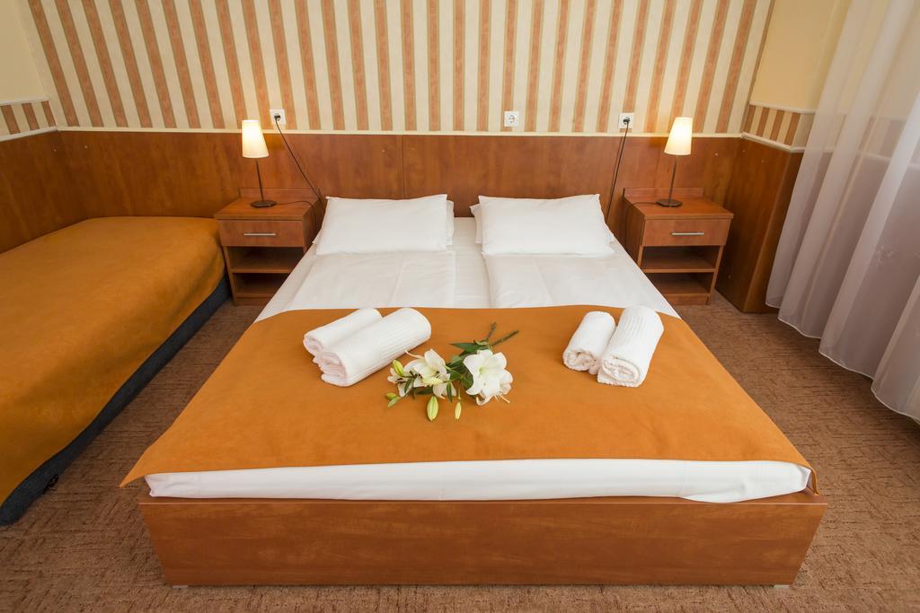 Atlantic Hotel Budapeşte Dış mekan fotoğraf