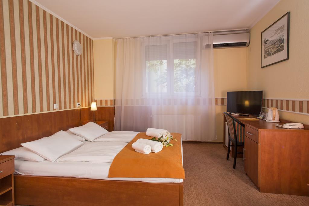 Atlantic Hotel Budapeşte Dış mekan fotoğraf