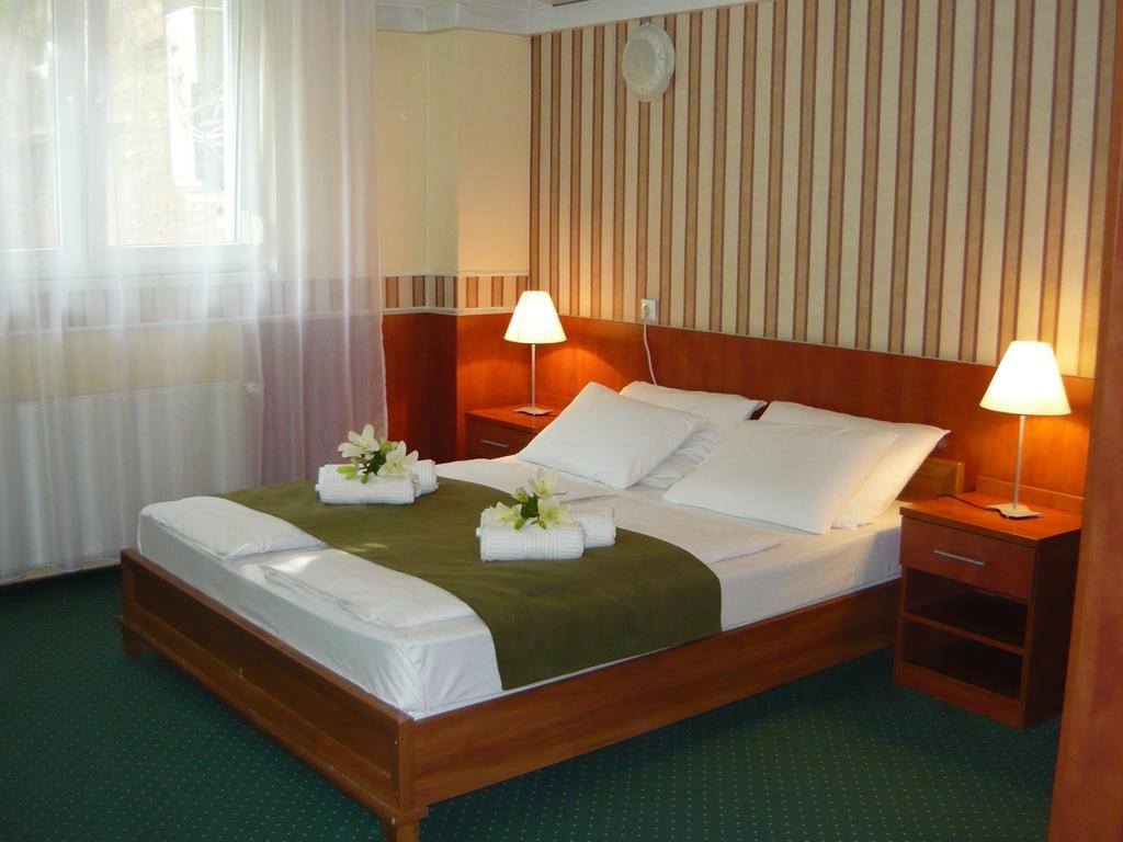 Atlantic Hotel Budapeşte Dış mekan fotoğraf