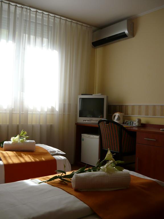 Atlantic Hotel Budapeşte Dış mekan fotoğraf