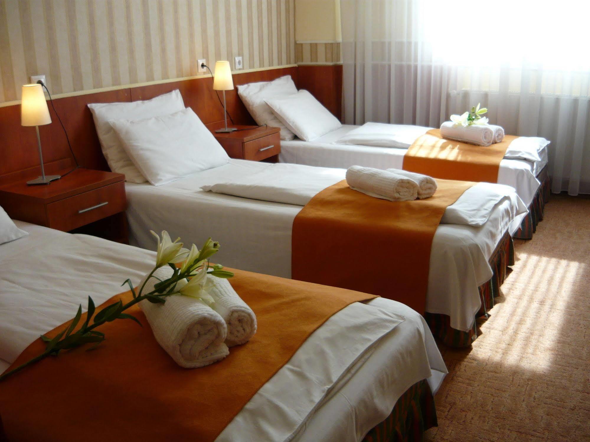 Atlantic Hotel Budapeşte Dış mekan fotoğraf