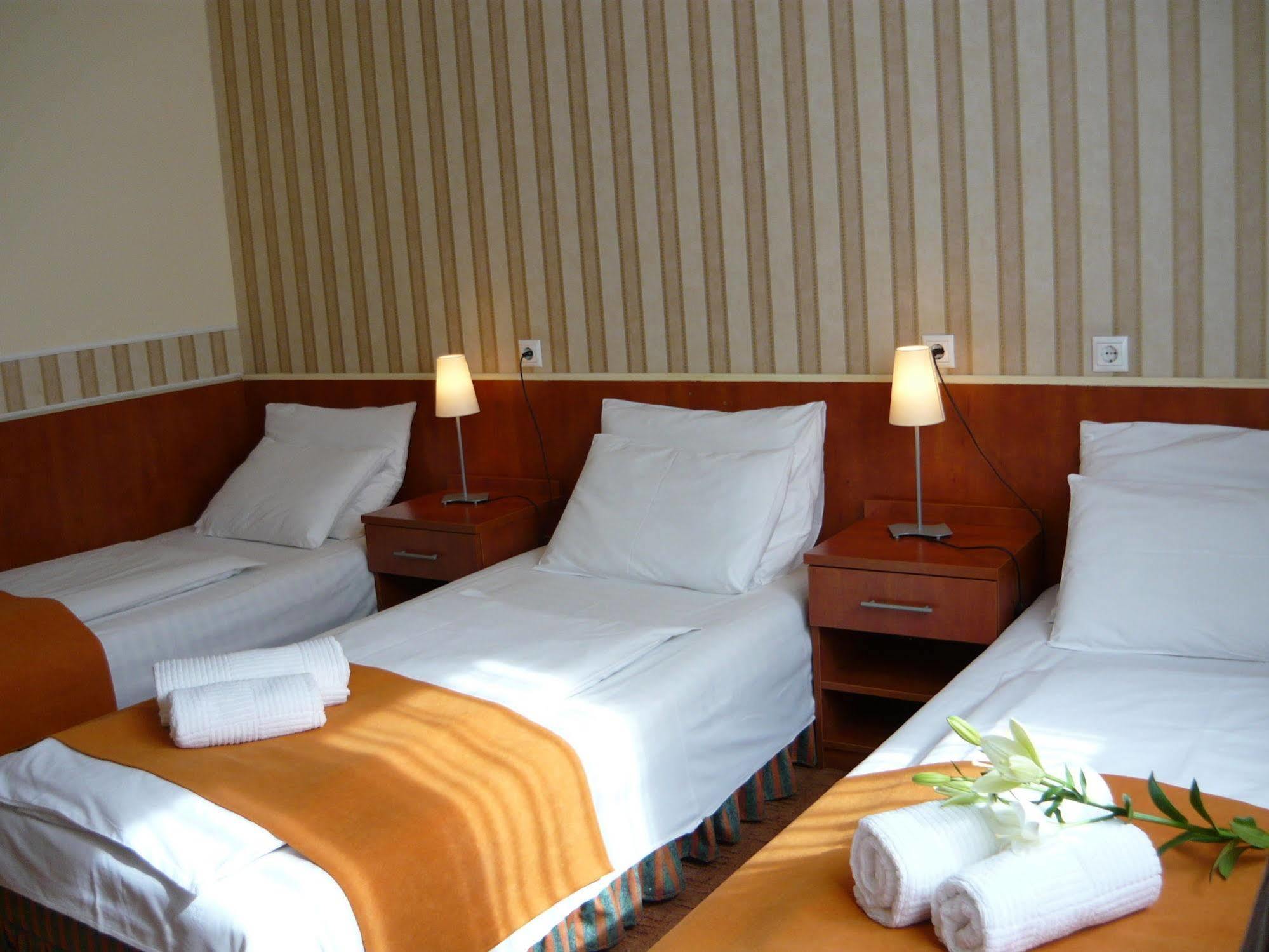 Atlantic Hotel Budapeşte Dış mekan fotoğraf